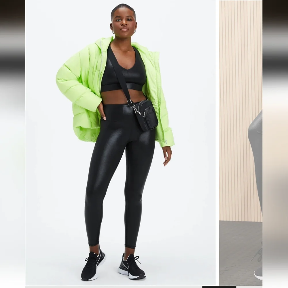 Fabletics Define PowerHold High-Waisted 7/8 Foil Legging- Short- L - Picture 11 of 16